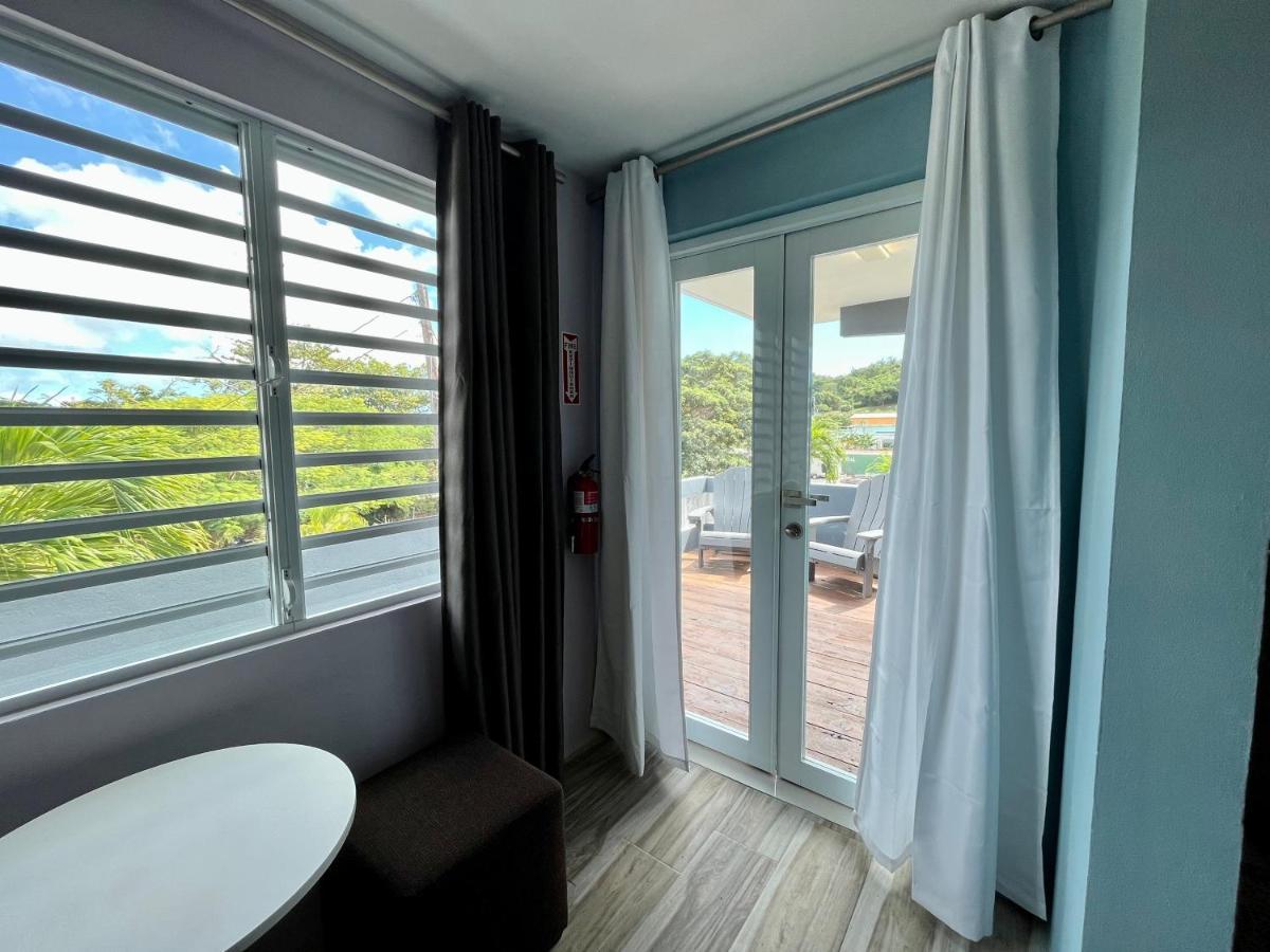 Old Crow Hotel And Suites Vieques Buitenkant foto