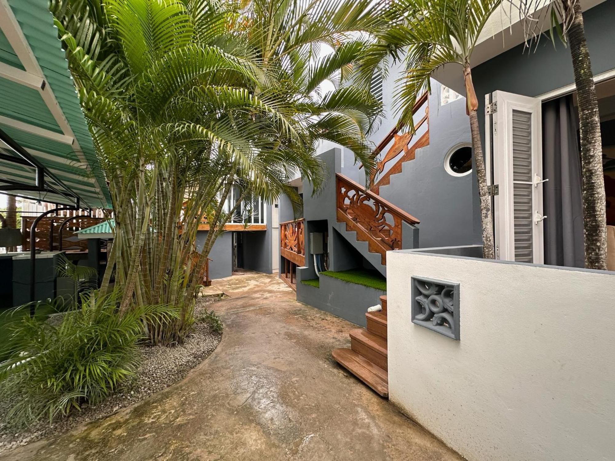 Old Crow Hotel And Suites Vieques Buitenkant foto