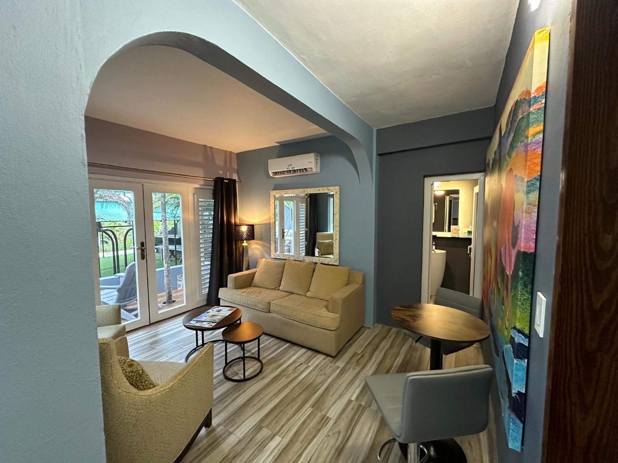 Old Crow Hotel And Suites Vieques Buitenkant foto