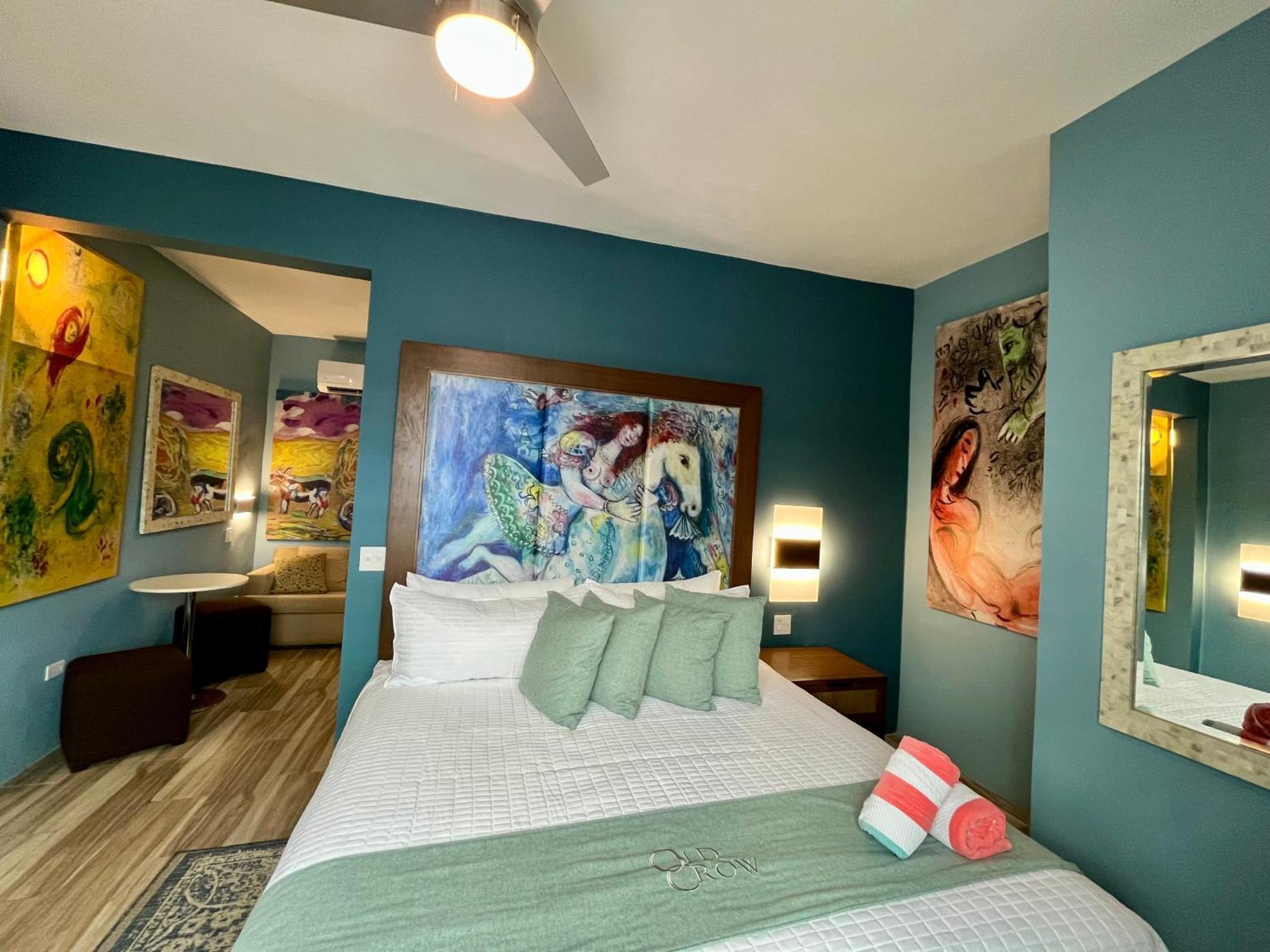 Old Crow Hotel And Suites Vieques Buitenkant foto